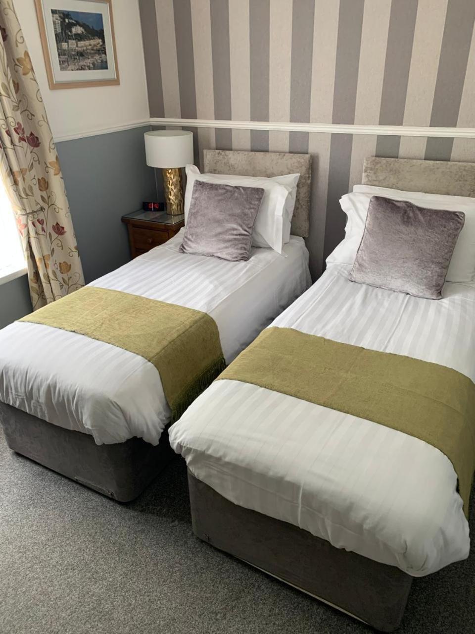 Bed and Breakfast Abingdon House Torquay Esterno foto